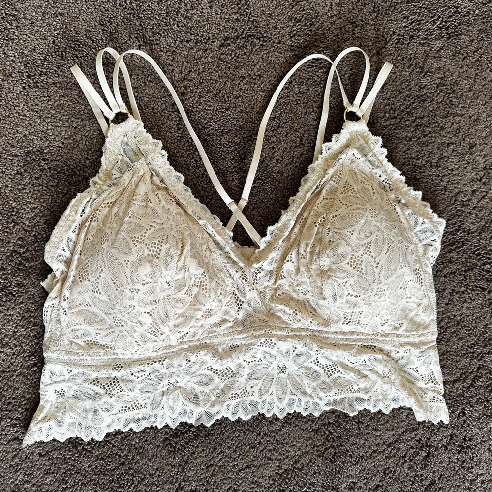 Aerie Lace Bralette in Cream NWOT